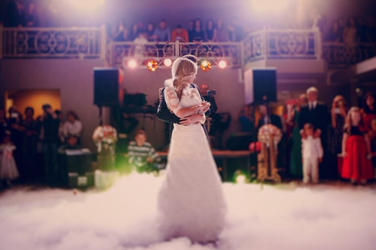 New York, New Beats: The Ultimate Guide to DJing Your Dream Wedding